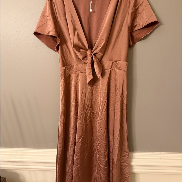 BALTIC BORN Satin Tie Front Midi Dress Copper Flutter Sleeve XL - Picture 2 of 6